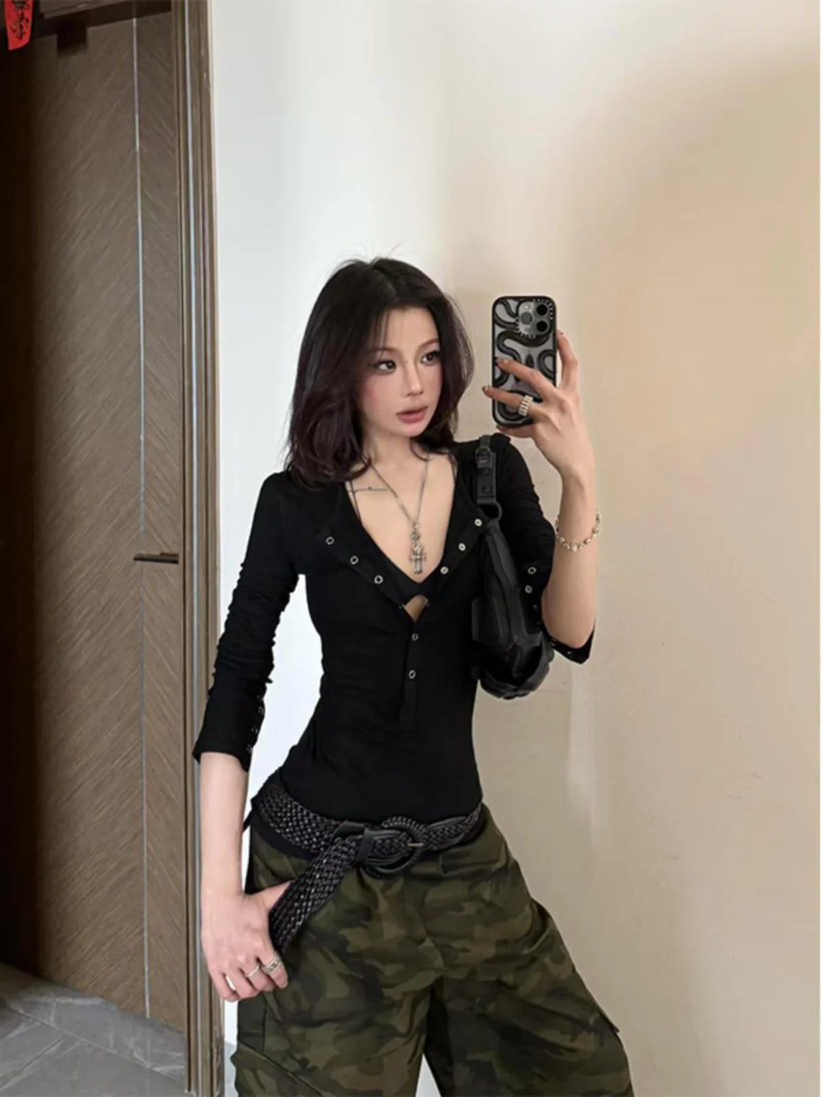 American Sle Hot Girl Long Sve T-irt Women Early Spring Inner Wear Slim Fit Tight Waist Top f Open Collar ort Sle
