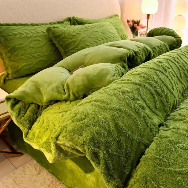 Home Textiles Velvet Flannel Bedding Set Plush Solid Color Duvet Cover Fluffy Reversible Plush Bedding Set Warm for Winter King