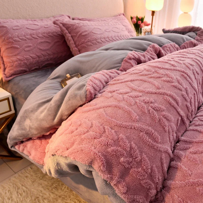 Home Textiles Velvet Flannel Bedding Set Plush Solid Color Duvet Cover Fluffy Reversible Plush Bedding Set Warm for Winter King