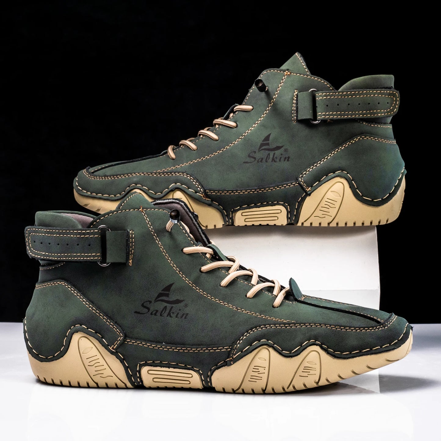 New 2025 Handmade Leather Casual Men Shoes Design Sneakers Man Breathable Leather Shoes Men Ankle Boots Outdoor