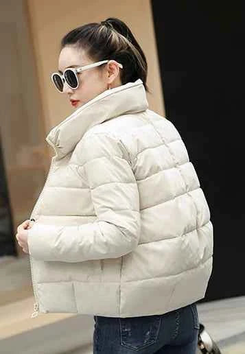 Red Quilted Padded Duck Down Short Woman Coat Thick Padding Jackets for Women Black Cropped Harajuku Fashion Winter Outer 2025