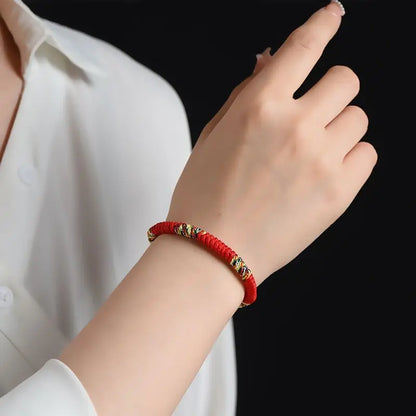 2026 Horse Year Broken Tai Sui Hand-woven Red Rope 18cm Bracelet Amulet Tantric Ping An Knot Handstring Brings Good Luck Gift