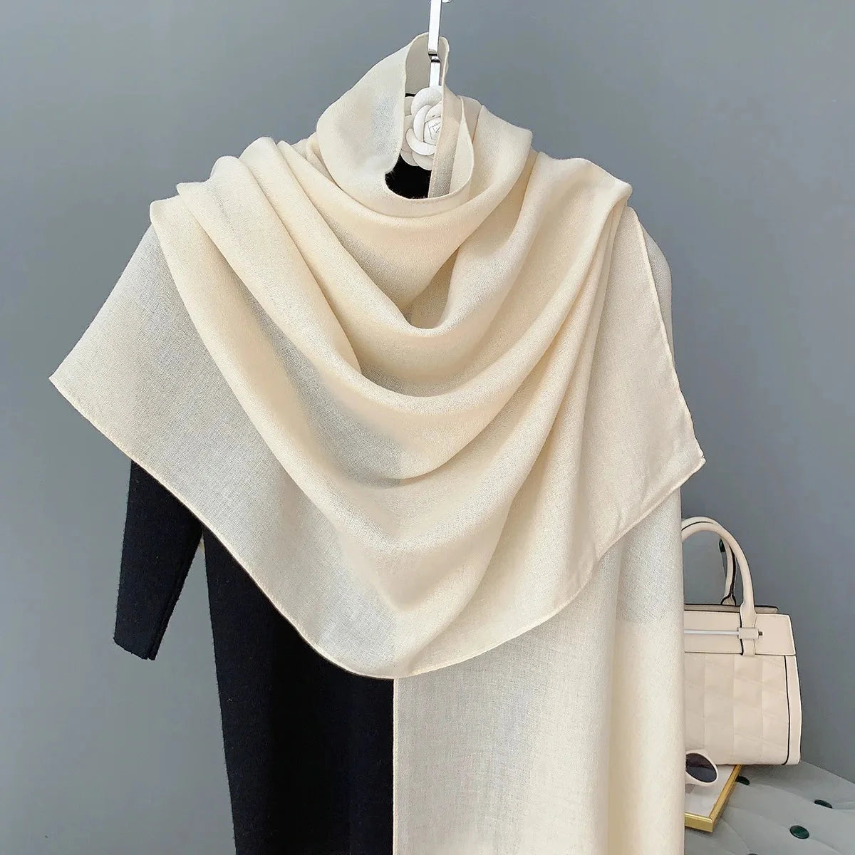 New Solid Cotton Scarf for Women Winter Warm Tassel Linen Pashmina Scarves Hijab Lady Foulard Shawls Wraps Female Bandana