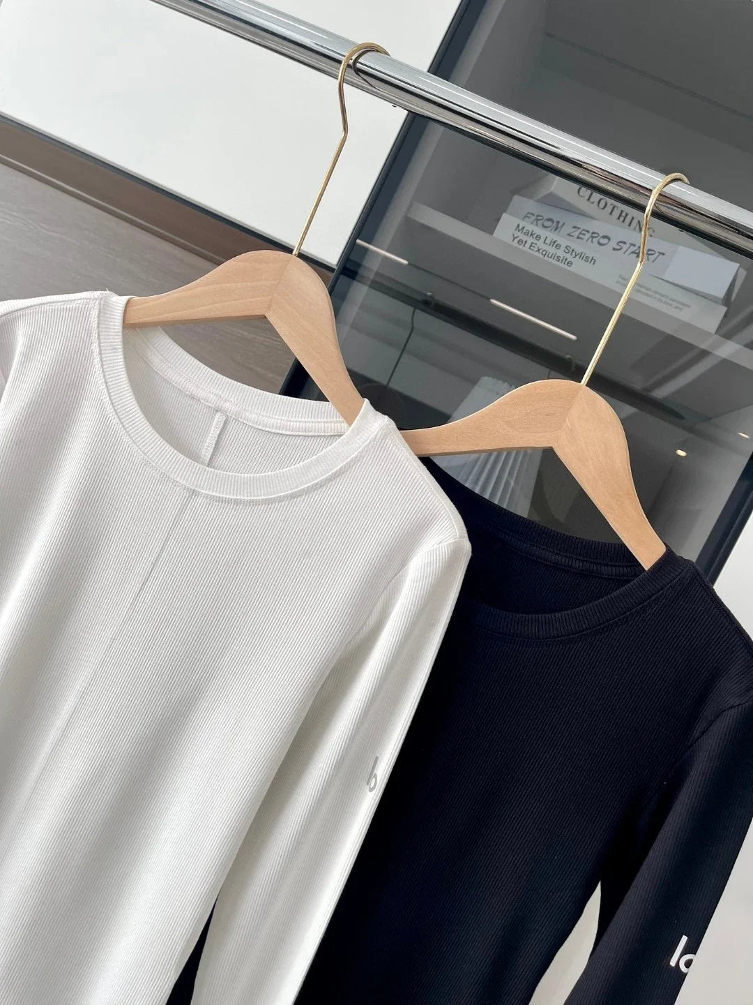 Women's Sports Quick Drying Fitness Yoga Top Simple Black White Long Sleeved Threaded T-shirt Fashion Solid Color Cotton T-shirt