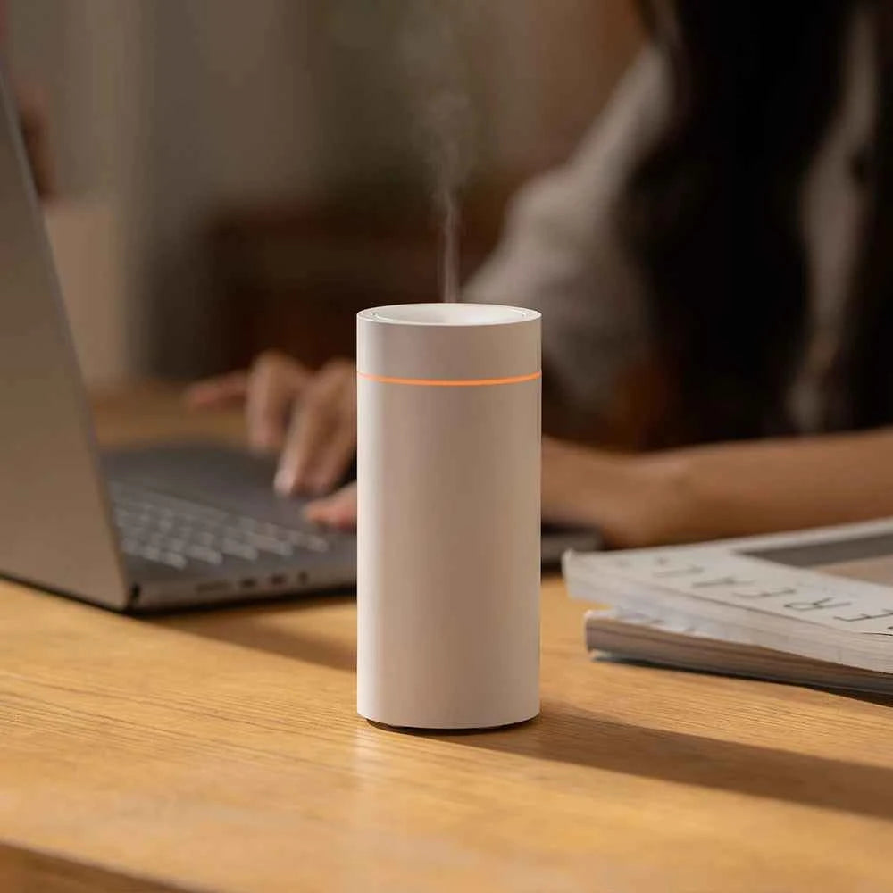 Colorful Car USB Mounted Diffuser Machine Mini Portable Automatic Spray Wireless Car Mounted Home Aromatherapy Humidifier