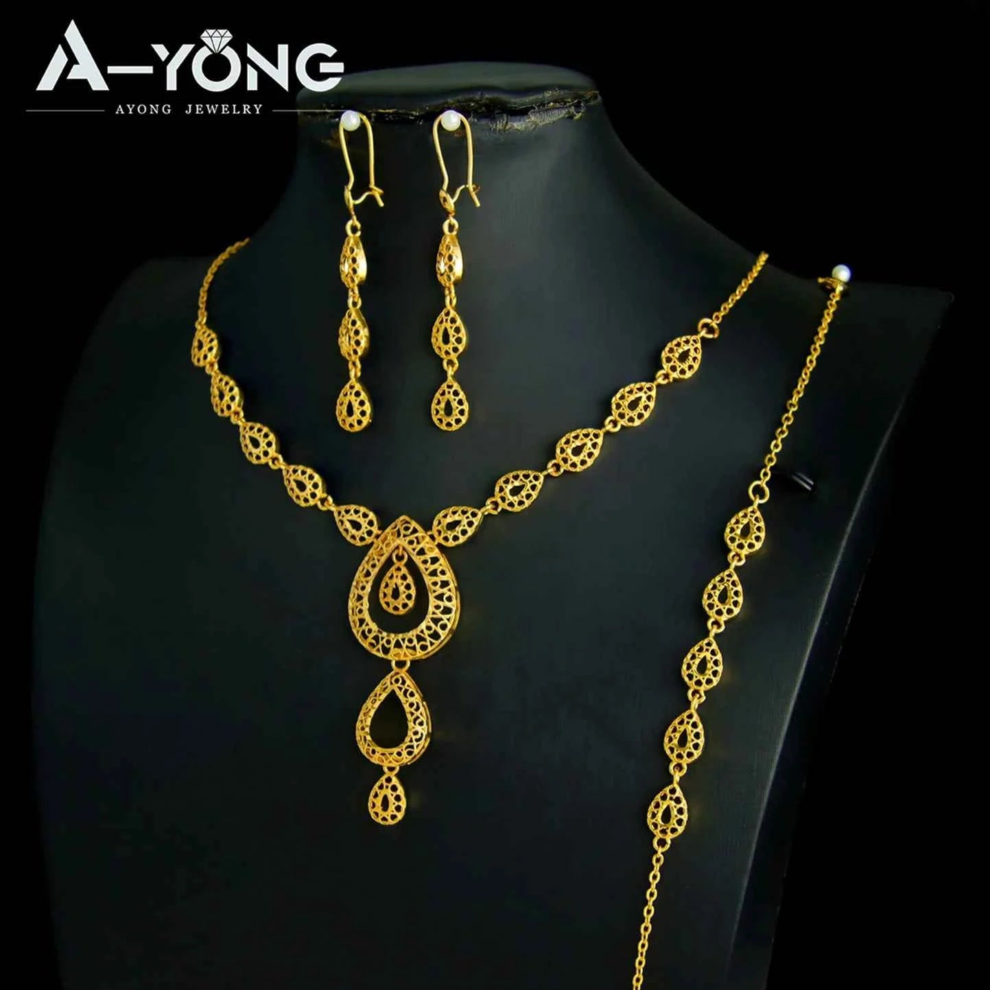 Luxury Dubai Wedding Jewelry Set 21k Gold Plated Arab Bridal Gold Necklace Bracelet Earrings Brazilian Women Vintage Jewelrys