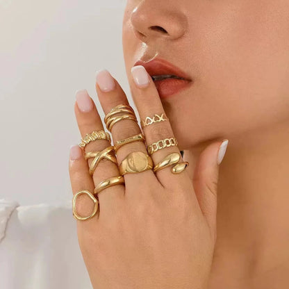 30 Pieces Of classic and Elegant Women's Stackable Rings, Fashionable And Exquisite, With Water Diamonds And Gold, Are Everyday - AMULET RING STORE