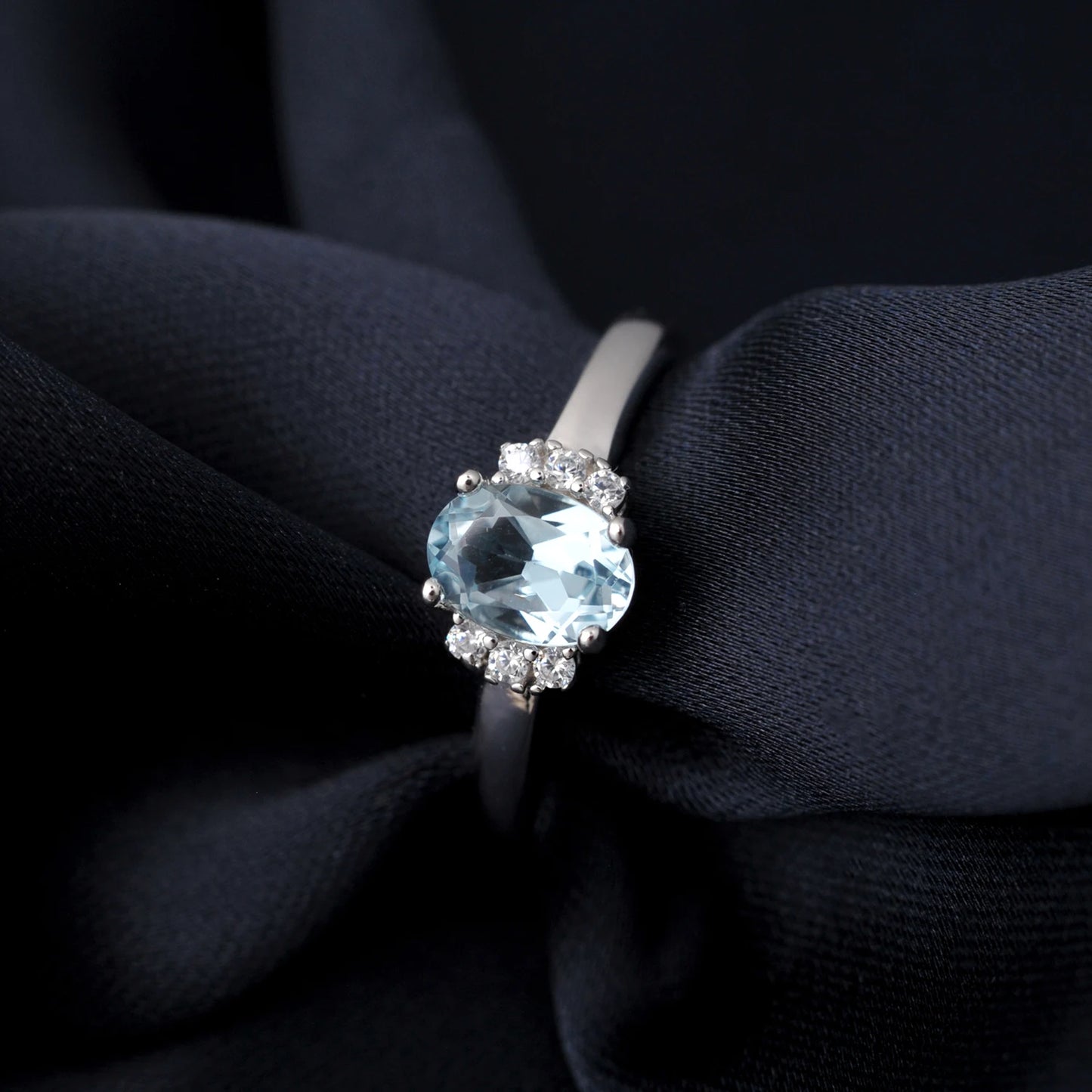 Potiy Natural Oval Shape Sky Blue Topaz Garnet Ring 925 Sterling Silver for Women Daily Wedding Party Jewelry