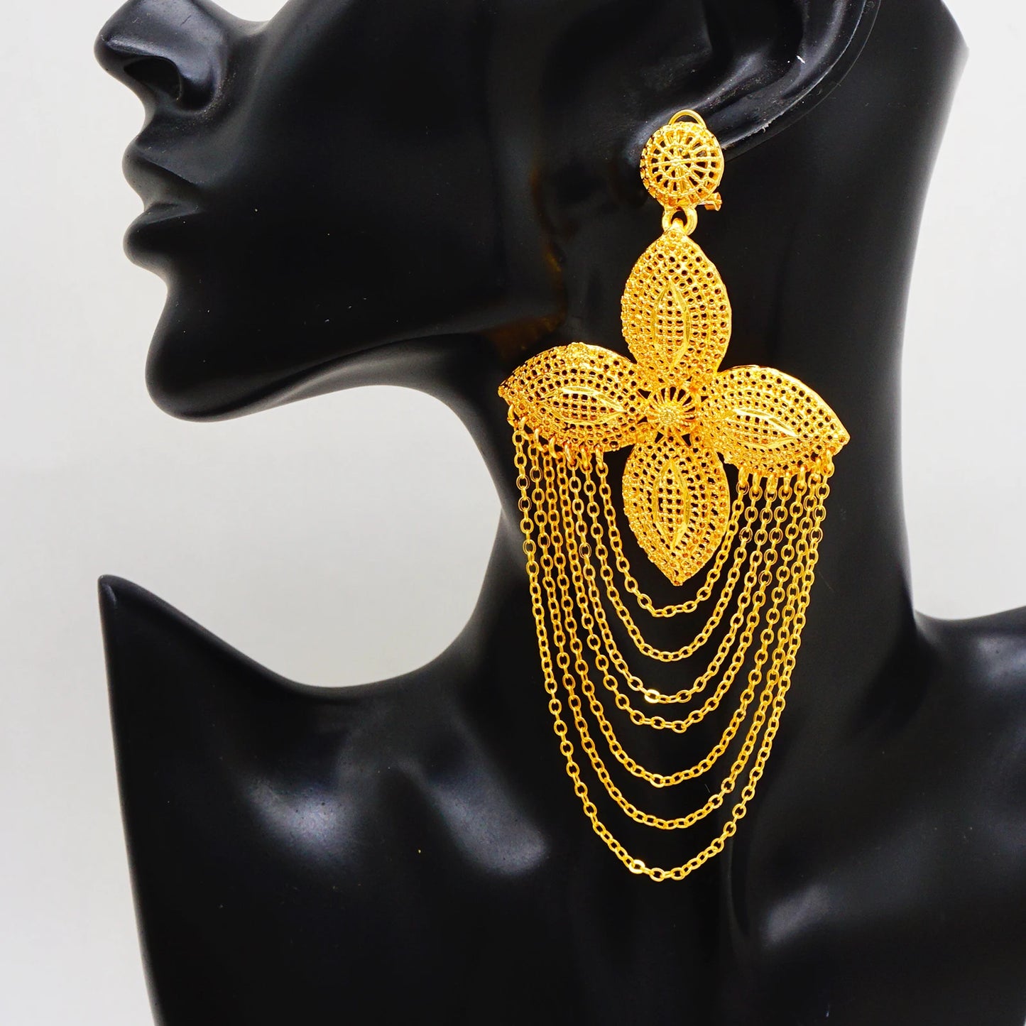 Fan Shape Earrings New Fashion Dubai Gold Color Drop Earrings French African Women Girls Party Gifts Wedding Jewelry Earring