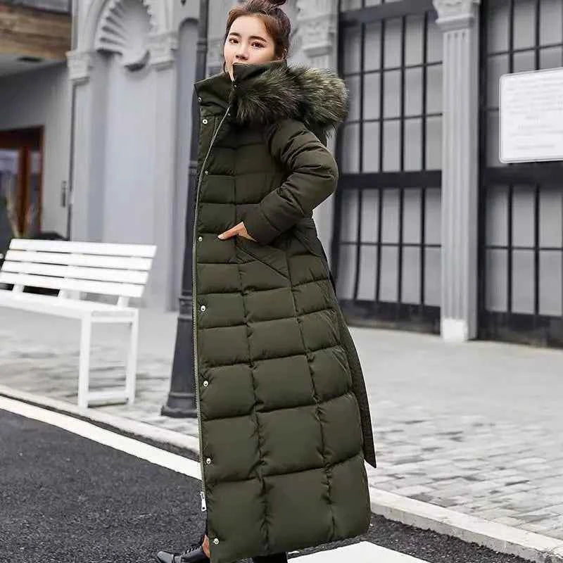 Women's Long Overknee Winter Cotton Padded Coat 2025 Off Season Sale Korean Style Slim Fit Faux Fur Collar Thickened Down Jacket
