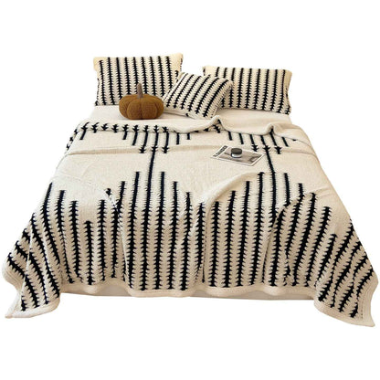 Coral Fleece Milk Fiber Thickened Cation Blanket