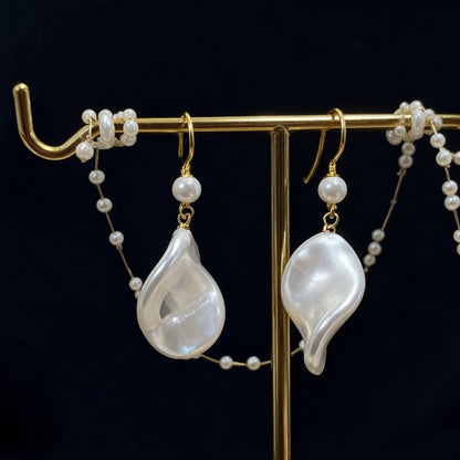 Irregular Pearl Drop Earrings-0172